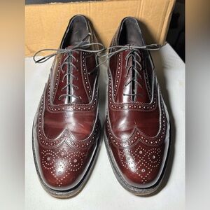 Classic Brown Brogue Men's Shoes, Size 9.5 3E